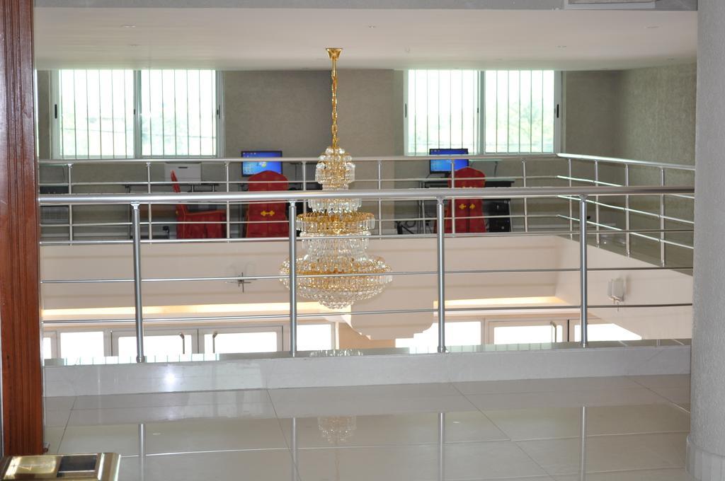 Nobila Airport Hotel Cotonou Eksteriør bilde
