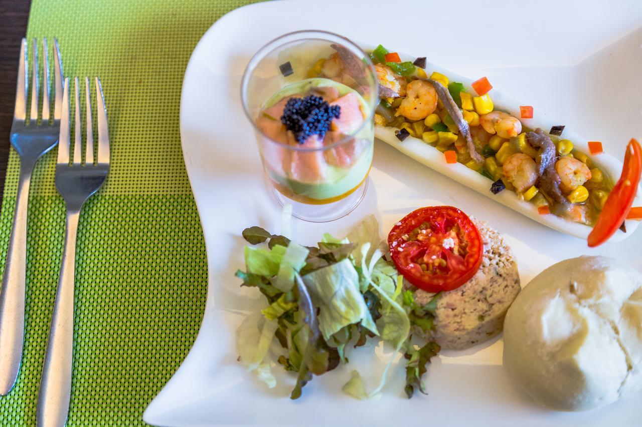 Nobila Airport Hotel Cotonou Eksteriør bilde