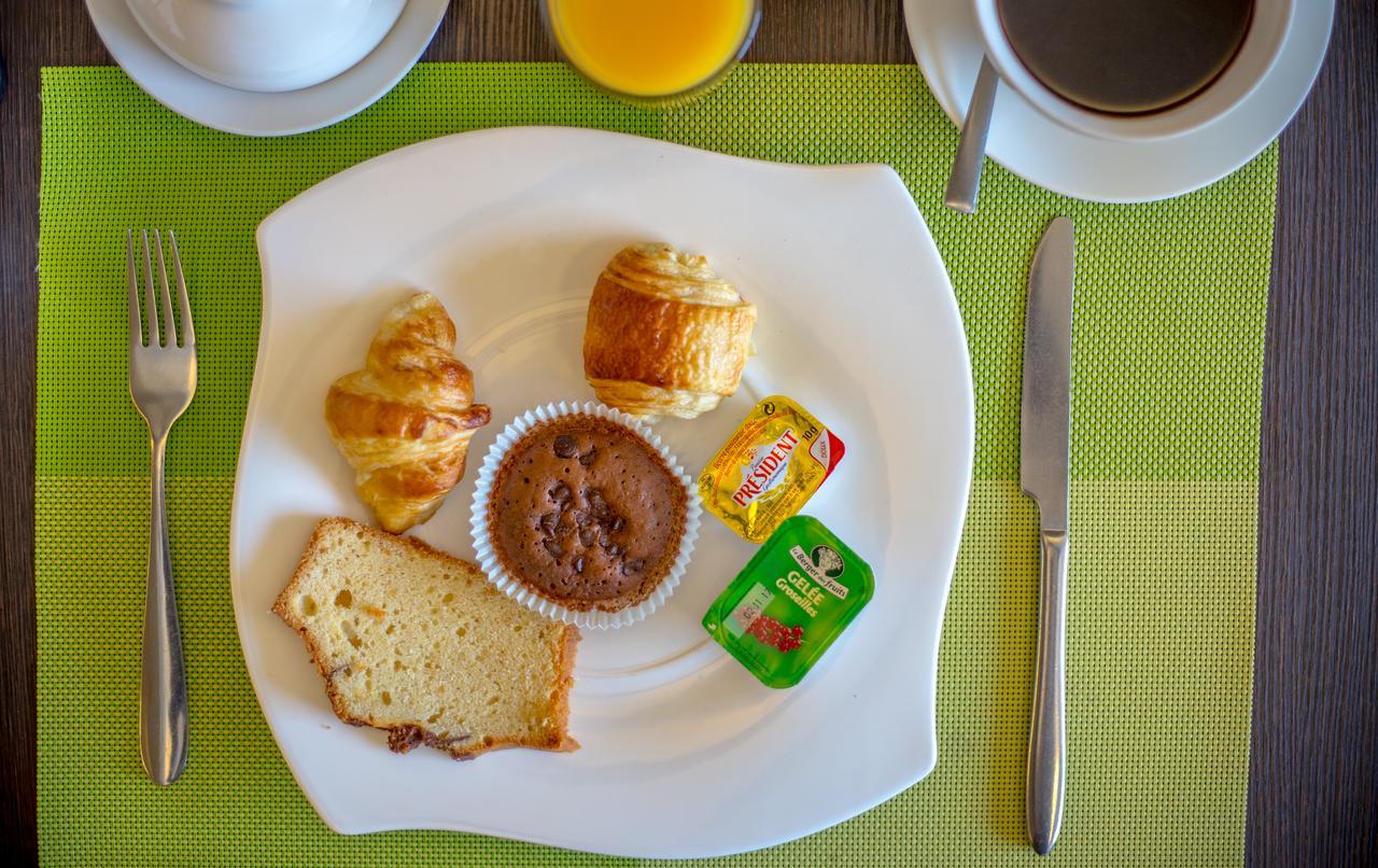 Nobila Airport Hotel Cotonou Eksteriør bilde