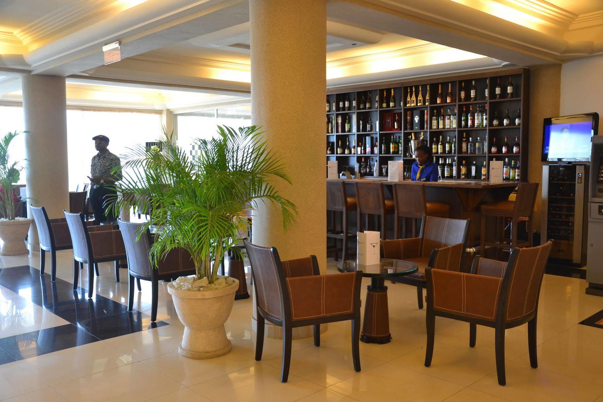 Nobila Airport Hotel Cotonou Eksteriør bilde