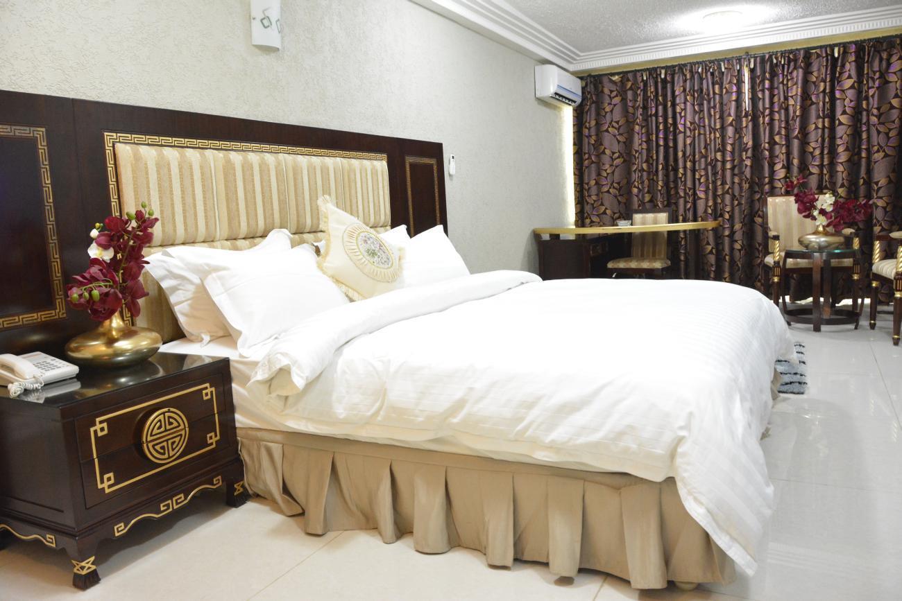 Nobila Airport Hotel Cotonou Eksteriør bilde
